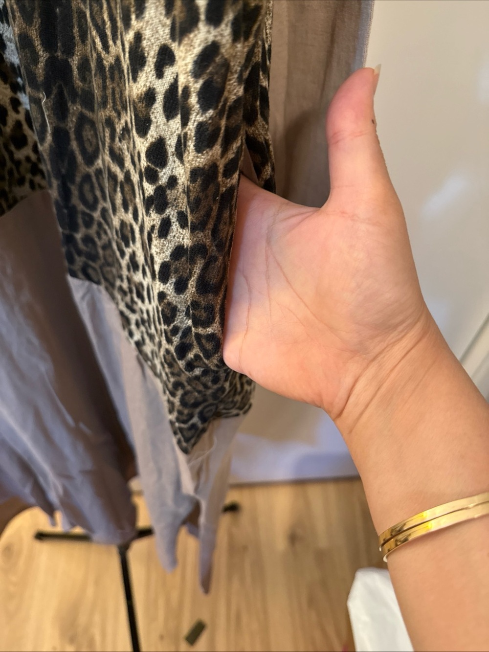Plus Size Umgee USA Women's Size 1X Animal Print Long Sleeve Dress with Pockets - Picture 3 of 6